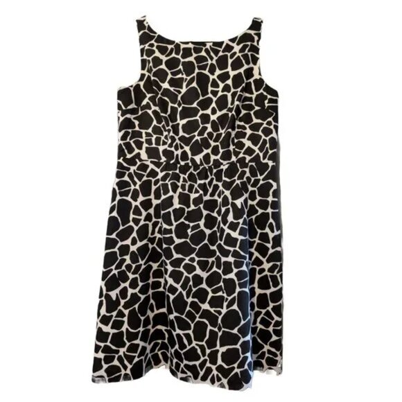 Ann Taylor Dresses & Skirts - Ann Taylor Black and White Giraffe Print Cotton Dress - Size 12P